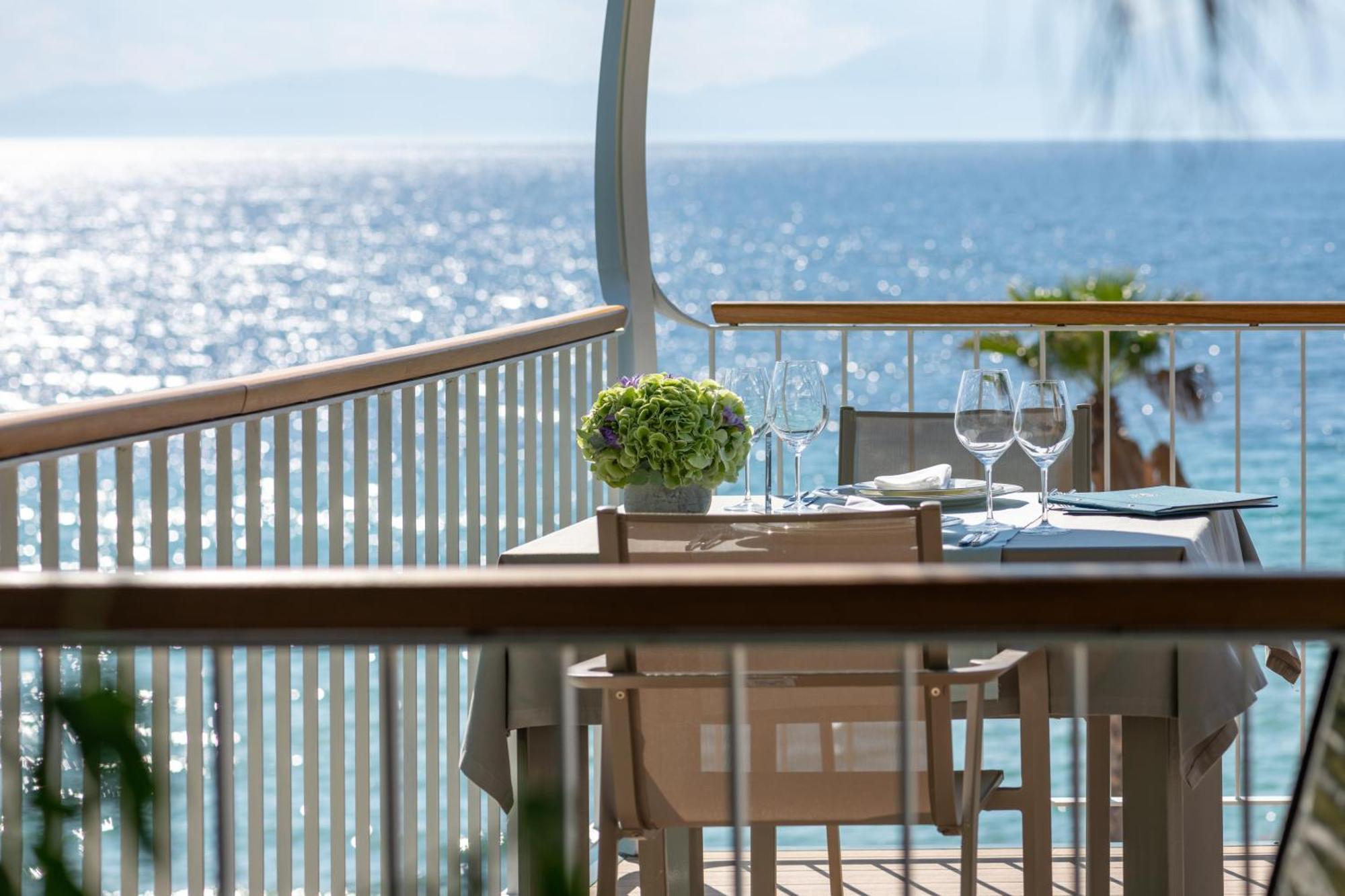 Pomegranate Wellness Spa Hotel Chalkidiki Buitenkant foto